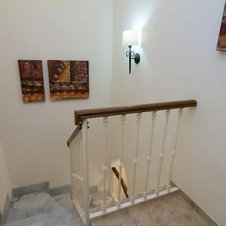 Apartment Pinos 19 Menyber *